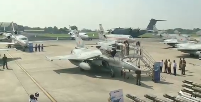 印尼接收“阵风”战机等大批装备，扩充空军战力引发关注