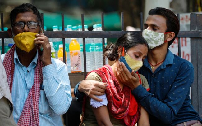 “全面失控”，印度疫情出现五大新变化
