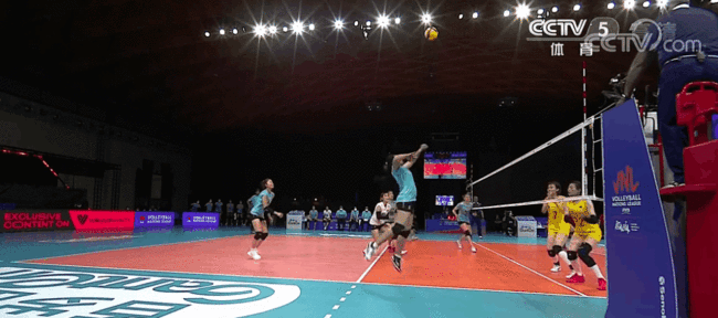 世界女排联赛：中国女排3-0横扫泰国