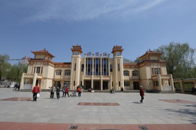 新中国第一条儿童铁路的故事