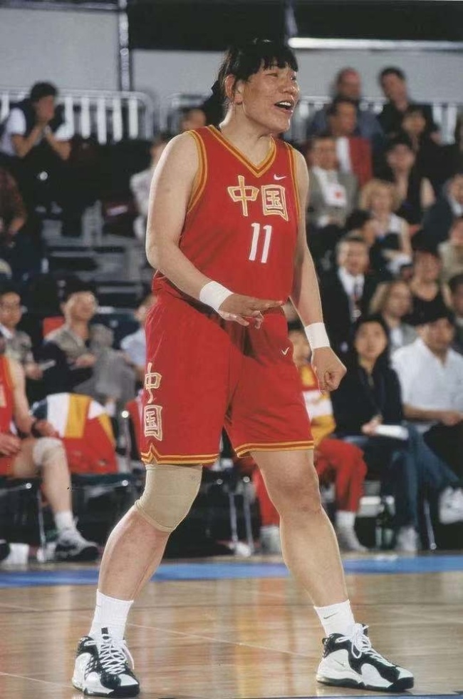 郑海霞入选国际篮联篮球名人堂