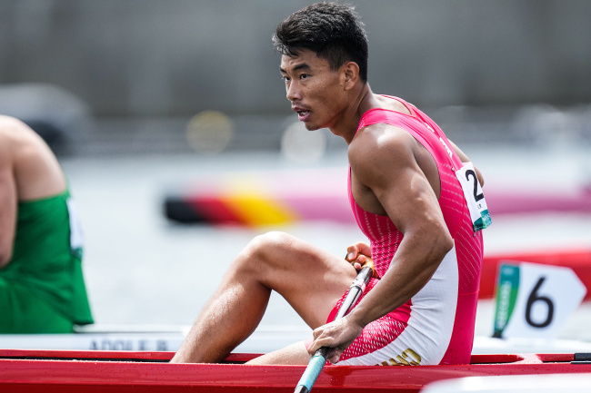 刘浩获得奥运会男子1000米单人划艇银牌
