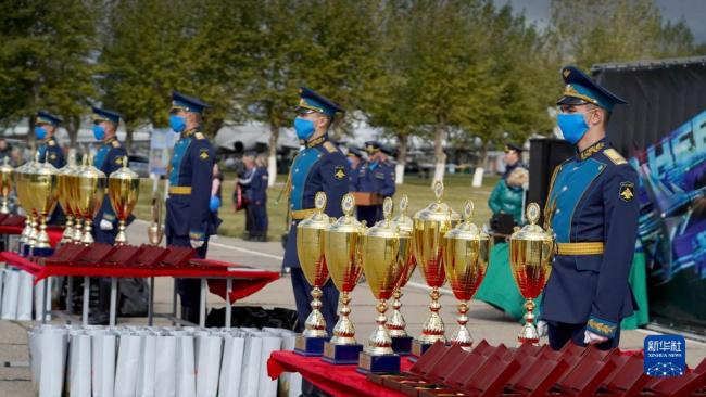 “国际军事比赛-2021”“航空飞镖”项目闭幕