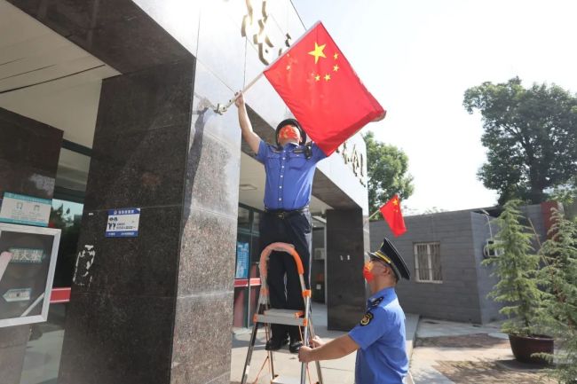 这一抹抹“中国红”，您知道如何悬挂吗？