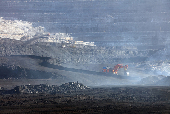 内蒙古：全力推动煤炭产能释放 保障国家能源安全