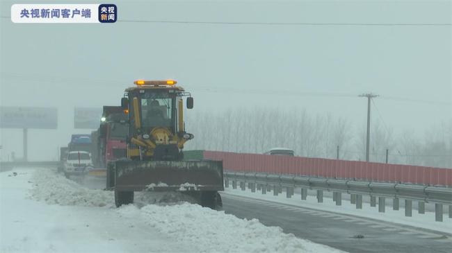 黑龙江汤原县发布暴雪红色预警 累计降水量44毫米