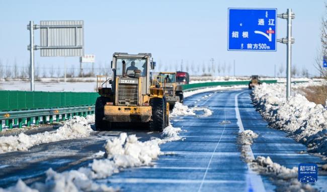 打破70年来纪录！极寒暴风雪冰封通辽