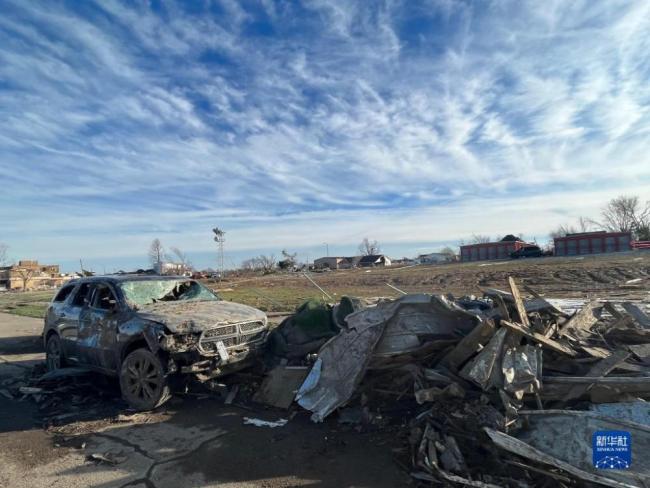 龙卷风袭击美国