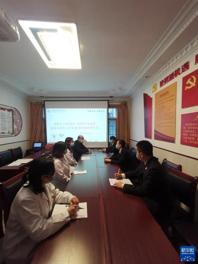 六中全会精神在基层丨迈出法治中国建设坚实步伐——各地贯彻落实六中全会精神推动全面依法治国新实践