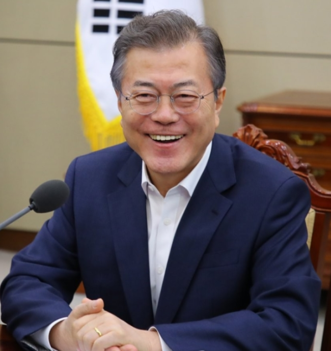 韩国总统文在寅2022年年薪公布 约合129万元人民币