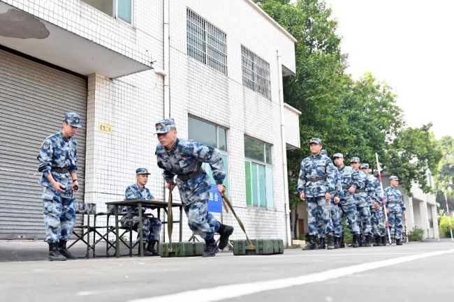 南部战区部队热血开训！