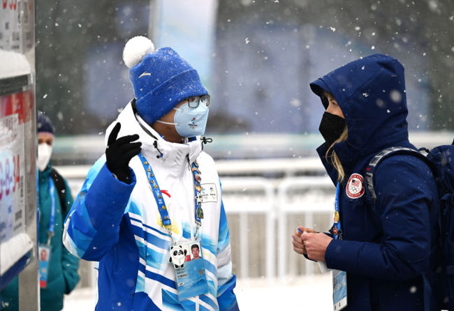 当冬奥遇上大雪，氛围感直接被拉满！