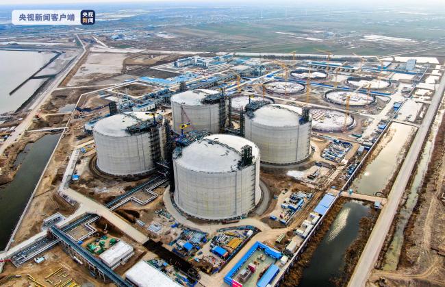  中国6座世界最大液化天然气储罐主体开建