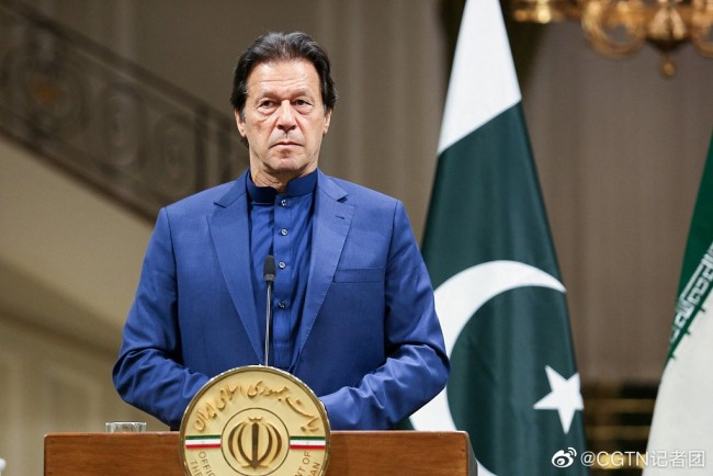 巴基斯坦总理在该国议会解散后被解除职务