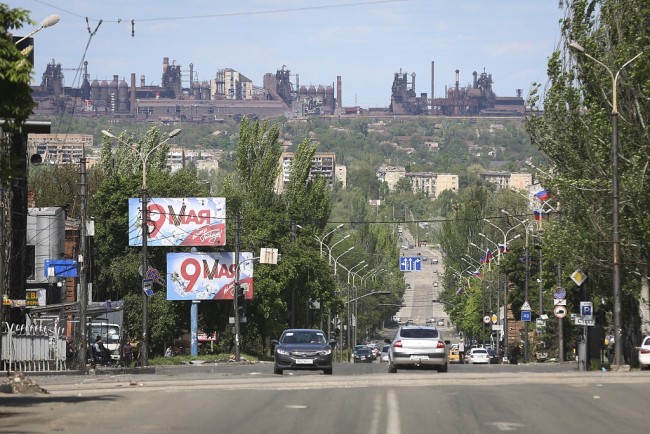 顿涅茨克领导人：将拆除马里乌波尔的亚速钢铁厂