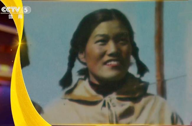 世界上第一个从北坡登顶珠峰的女性