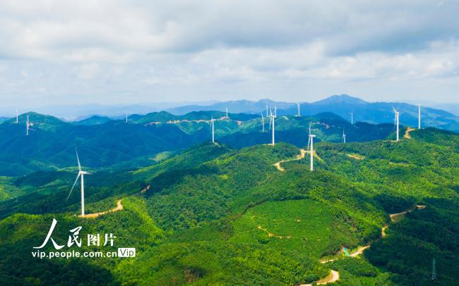 江西定南：风力发电助节能减排