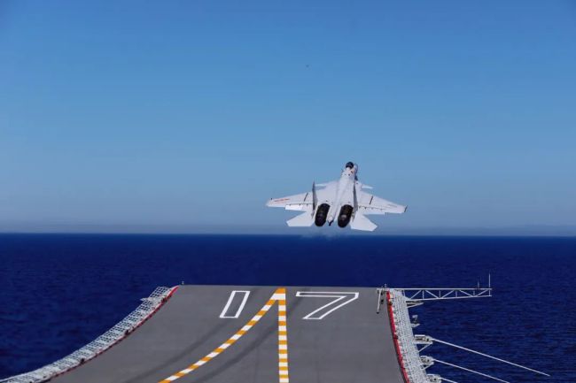 超震撼!山东舰最新训练视频和图片来了