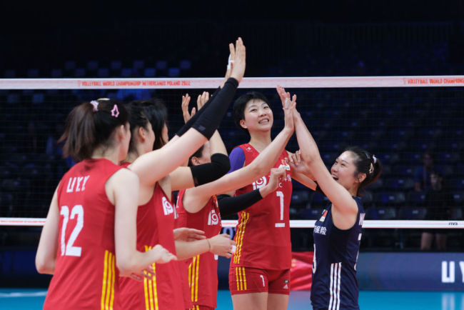 中国女排收获第二阶段小组赛开门红