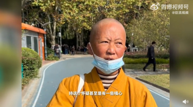 母亲出家裸捐588万女儿贷款上大学