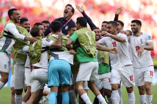 世界杯伊朗绝杀威尔士！东道主卡塔尔提前出局