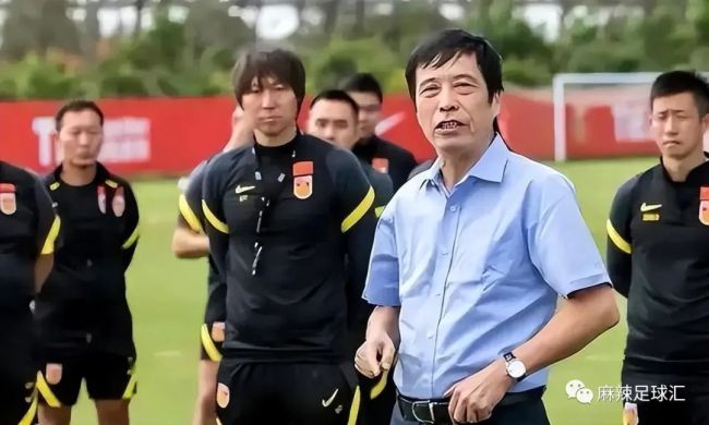 曝李铁及团队瓜分国足海参代言费，陈戌源或被蒙在鼓里