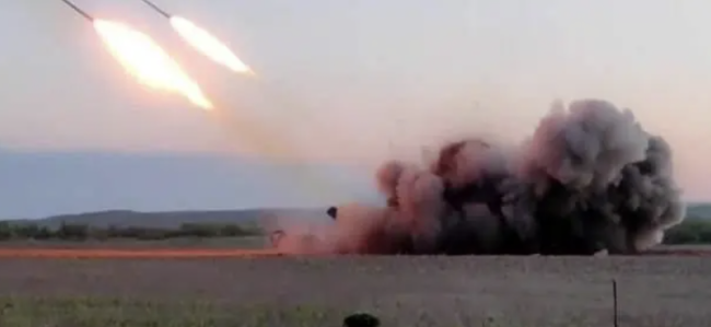 光放狠话没用，俄罗斯是时候给美国点颜色瞧瞧了