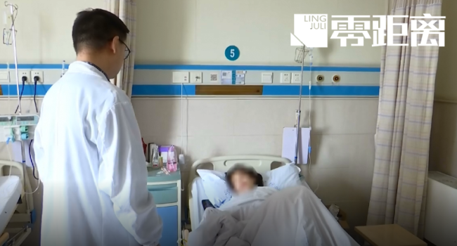 女子爱吃生腌蟹 体内长10条寄生虫 胆管上还有很多虫卵 这种食物千万要注意！