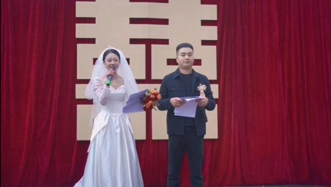 新人200元布置婚礼现场 省下来的钱做更有意义的事   