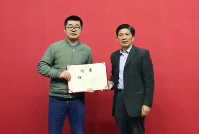 矿大校长回应捐款风波：仍在协商中，通过正当的渠道来解决问题