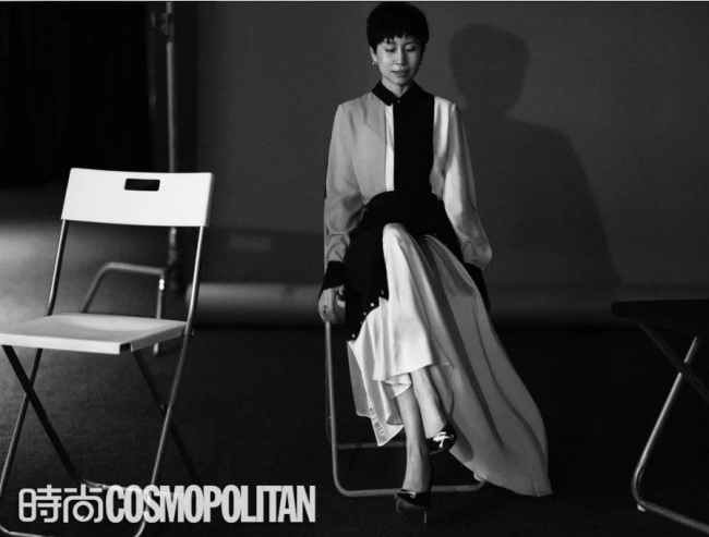 不向职场恶势力低头！刘阅微称不知自己被免职要坚决依法维权1