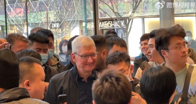 比尔盖茨谈ChatGPT：功能非常强大！是最具革命性的技术之一！