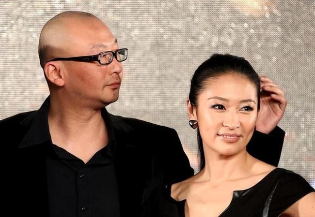 管虎被曝已离婚 一时间流言四起﻿管虎梁静活动中貌合神离