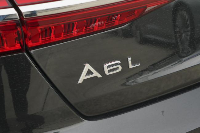 奥迪A6L最大降幅11.81万 汽车价格战又开始大跳水？ 