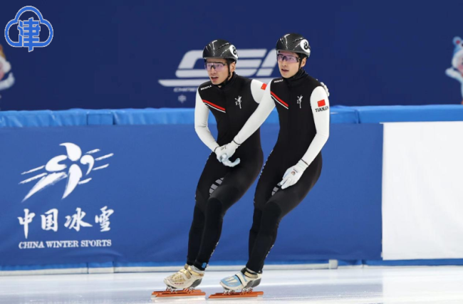 刘少昂刘少林包揽冠亚军：刘少昂入籍首金 刘少林破全国纪录