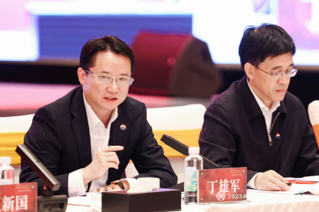 茅台集团董事长丁雄军：五大优势+五大驱动 做白酒的人是有科技含量的！