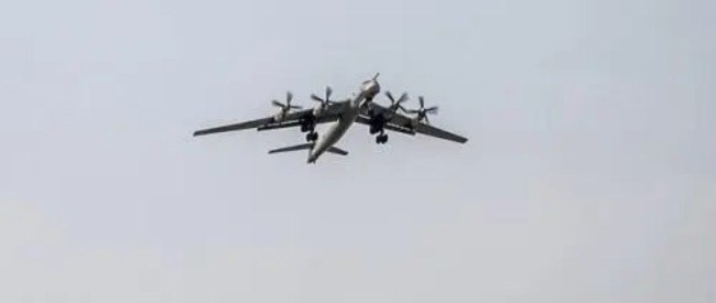 美军称拦截6架俄军机：经常发生，并不被视为威胁