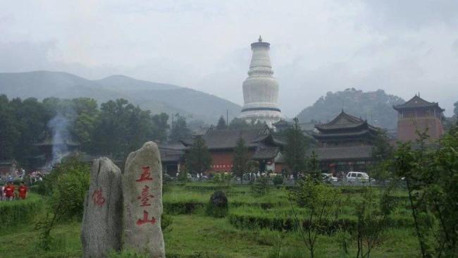 两法师被举报私吞善款，五台山佛协回应