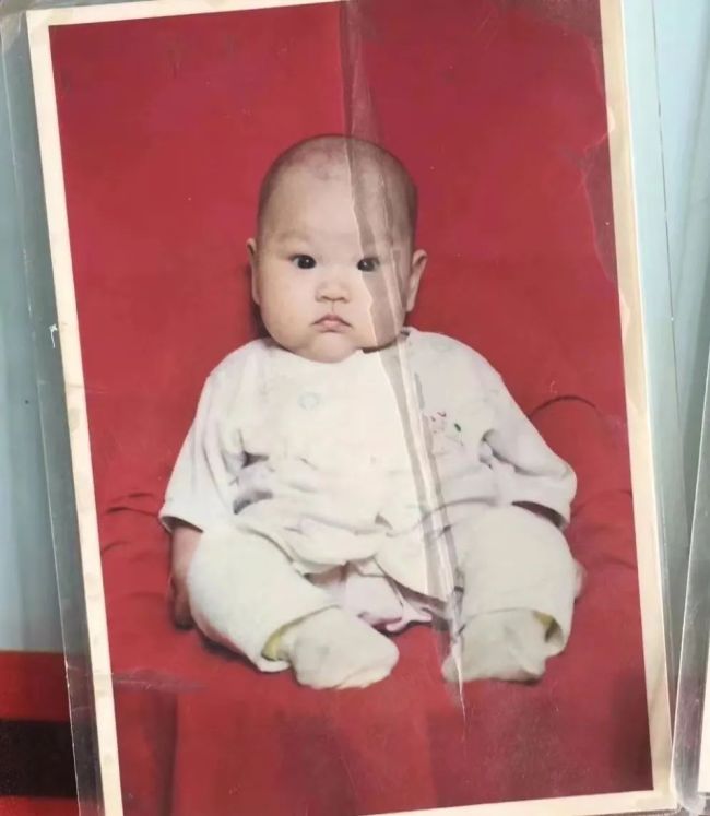 被抛弃女孩长大拒认亲，遭到亲生父母谴责