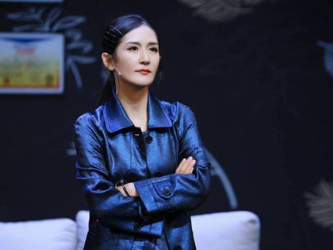 又被骂了！谢娜唱她她她引争议 被质疑高音表现不佳