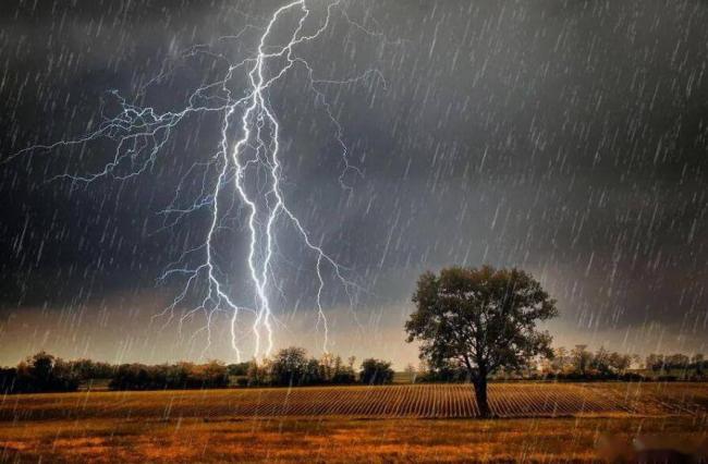 北京明天有全市性雷雨局地伴大风、冰雹等强对流天气 之后将开启连续4天炙烤模式