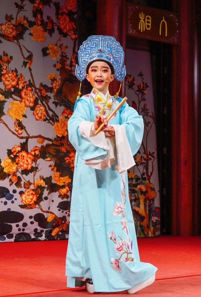 小子越2.jpg