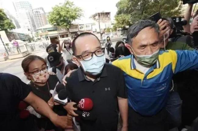 曝陈致中在监狱享受特权 陈水扁脸书大声喊冤：“儿子躺着也中枪”