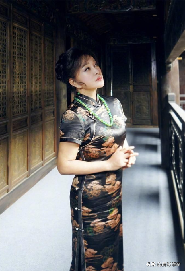 6:《旗袍刺客》,未上映,2020年开拍,刘晓庆奶奶以70岁高龄再次挑战18