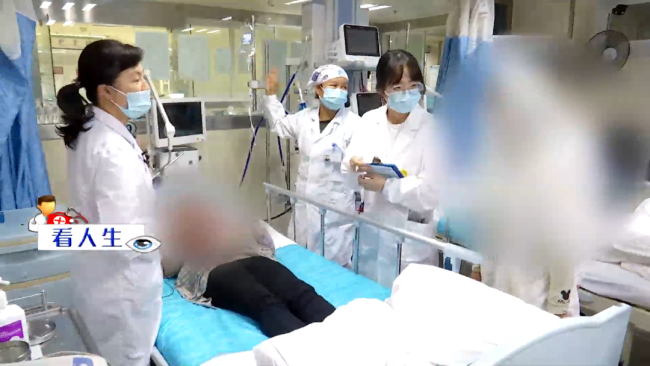昆明一孕妇吃野生菌中毒：怀孕四个月 医生紧急救治