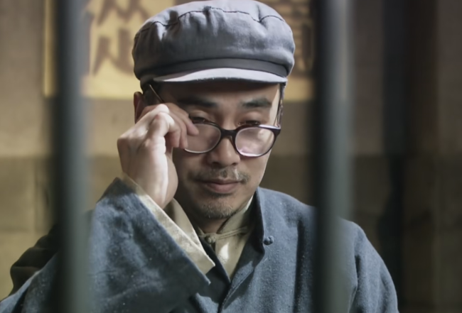 潜行者今晚央视八套黄金档首播 网友激动：终于有部像样的谍战大剧了