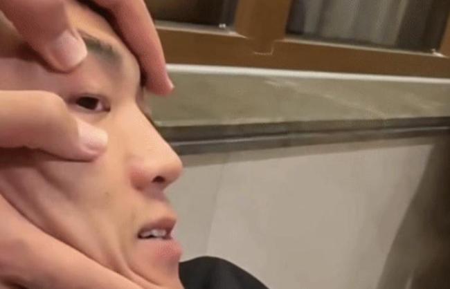 高诗岩郭艾伦互怼后艾伦大笑 你哥还是你哥小老弟你得忍着