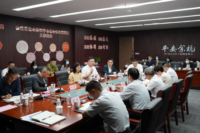 扑下身子“迎考” 沉到一线“解题”——解码“浦江经验”