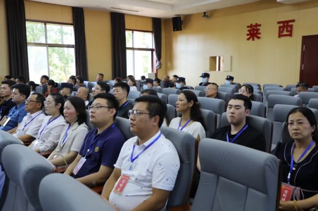 山东省扫黑办挂牌督办，青岛一起涉黑案公开审理
