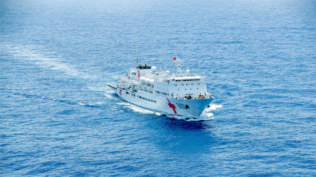 “和平方舟”航程累计达280800海里